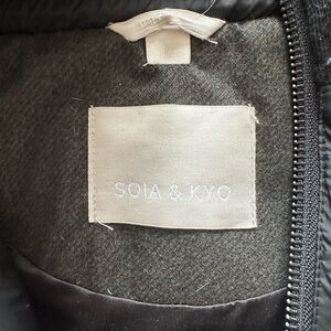 Soia & Kyo olive and black down coat